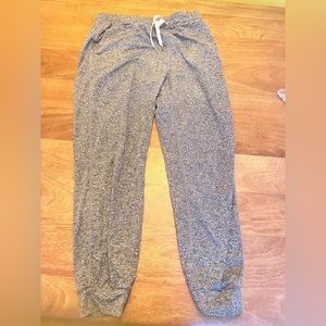 Vuori Joggers
